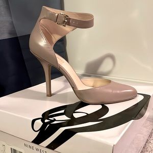 Nine West Rollers Pumps 4 inch heel